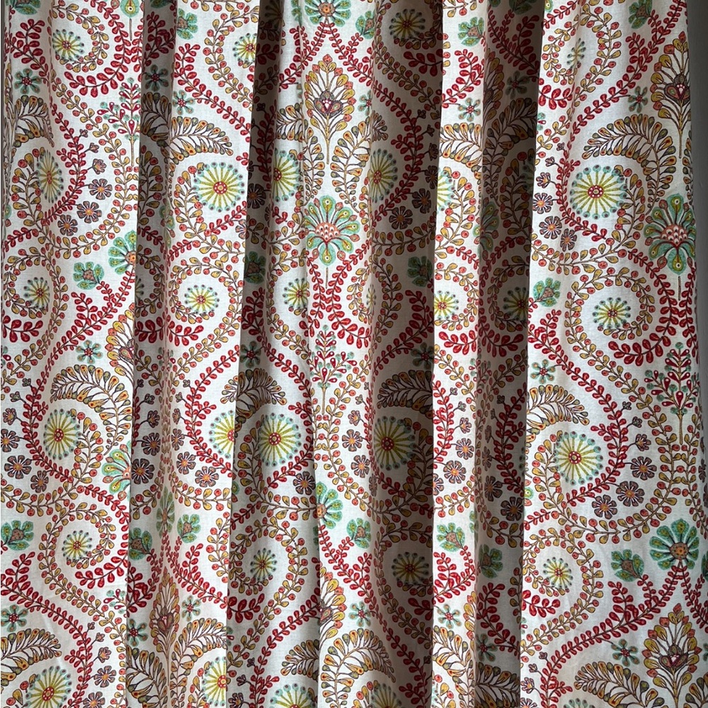 WORLD MARKET FABRIC SHOWER CURTAIN - Picture 6 of 8